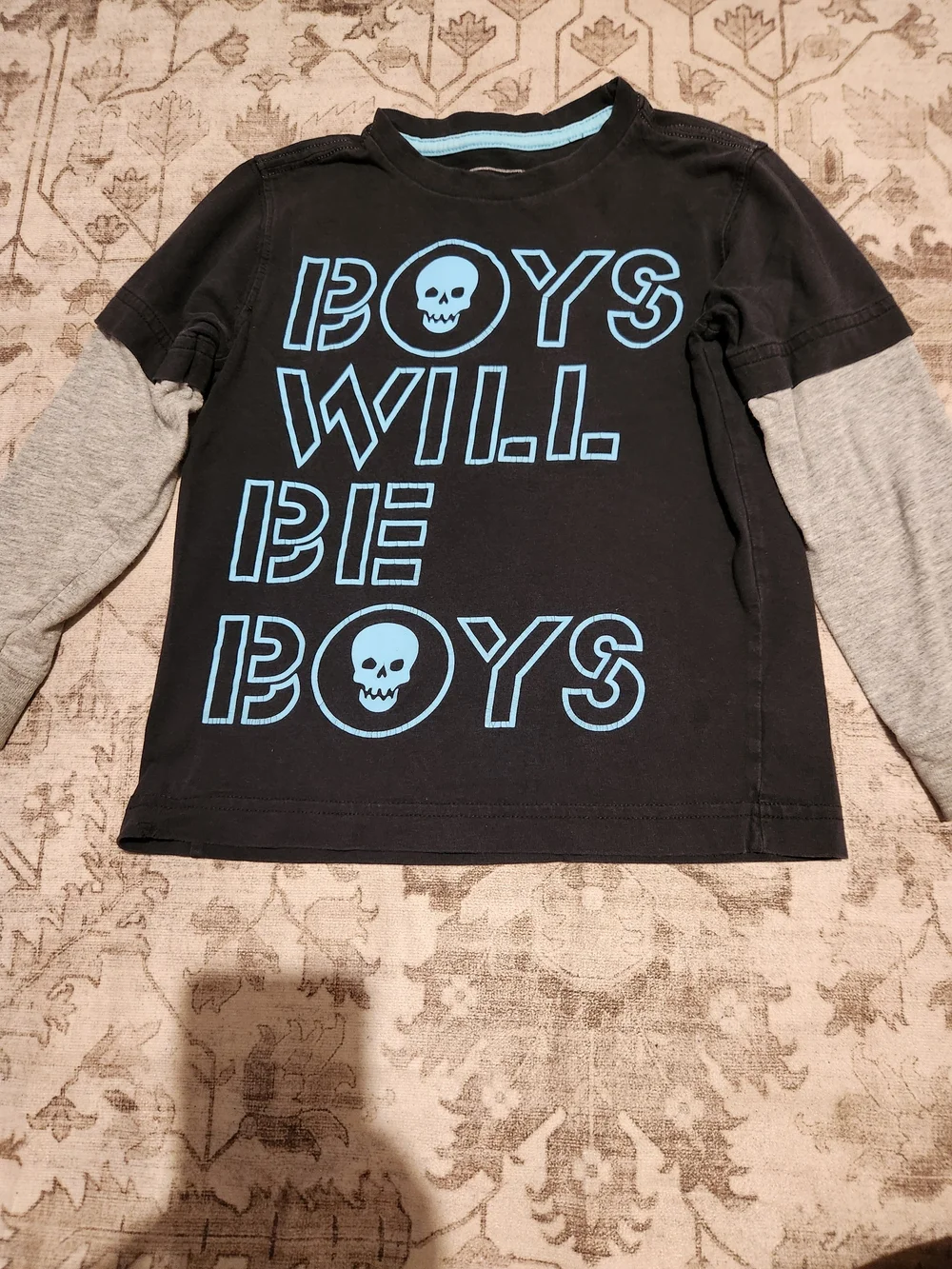 Old Navy Black Long-Sleeve Tee with Blue Graphic & Gray Sleeves